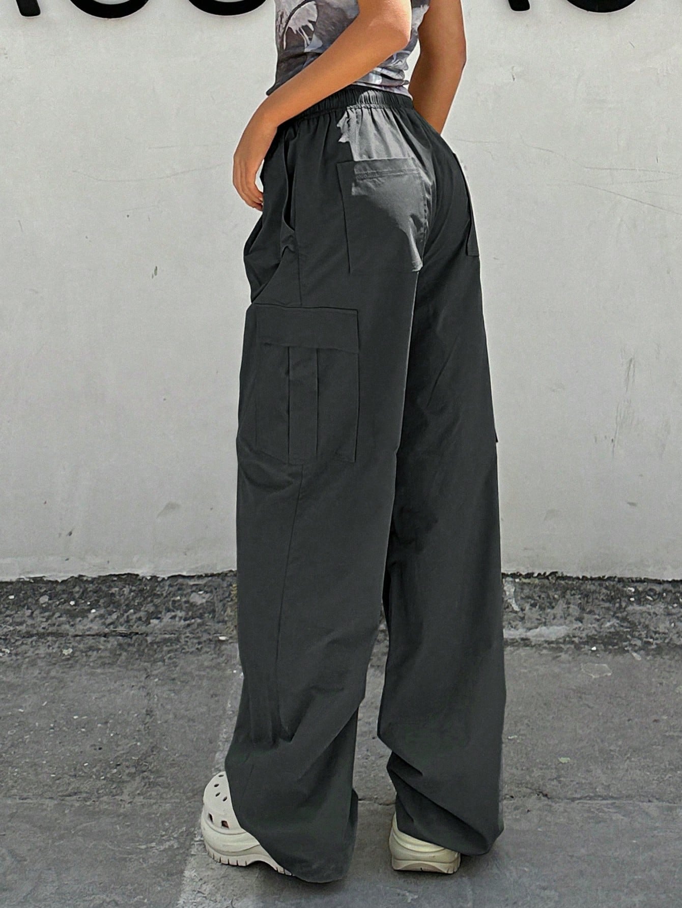 DAZY Solid Drawstring Waist Cargo Pants