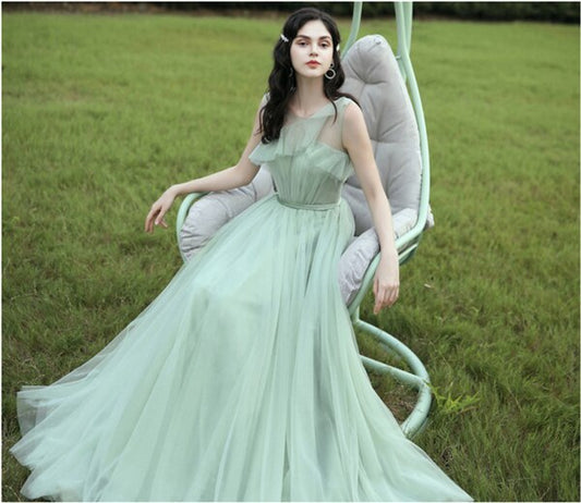 Lady Green Bridesmaid Dresses Illusion O-Neck Floor Length Graduation Tulle Prom