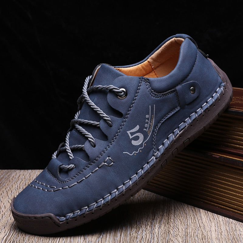 Men Casual Shoes Leather Outdoor Walking Sneakers 2021 New Fashion Male Leisure