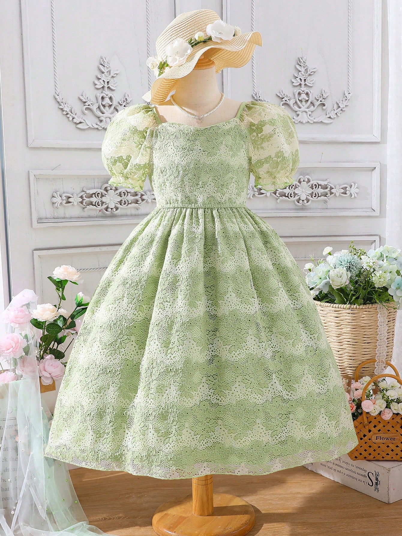 Kids CHARMNG Girls Floral Lace Sweetheart Neck Puff Sleeve Dress