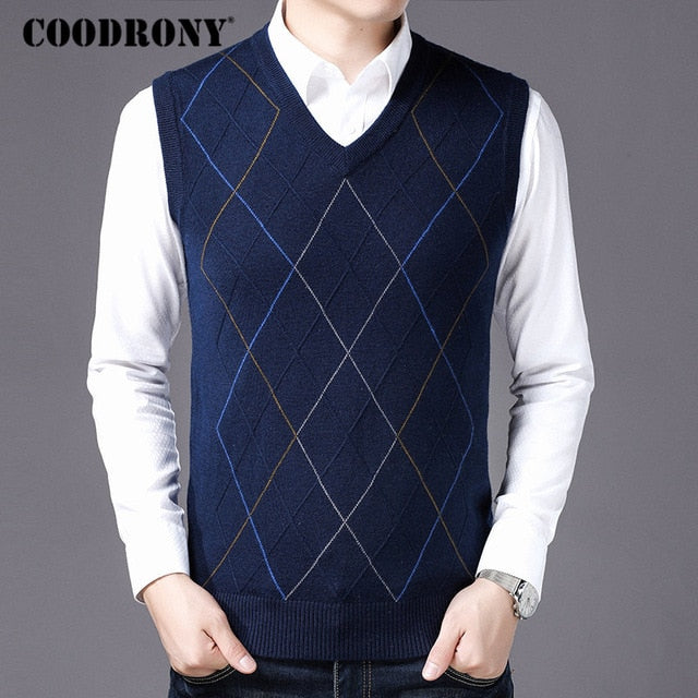 COODRONY Casual Argyle V-Neck Sleeveless Vest Men Clothes 2020 Autumn Winter