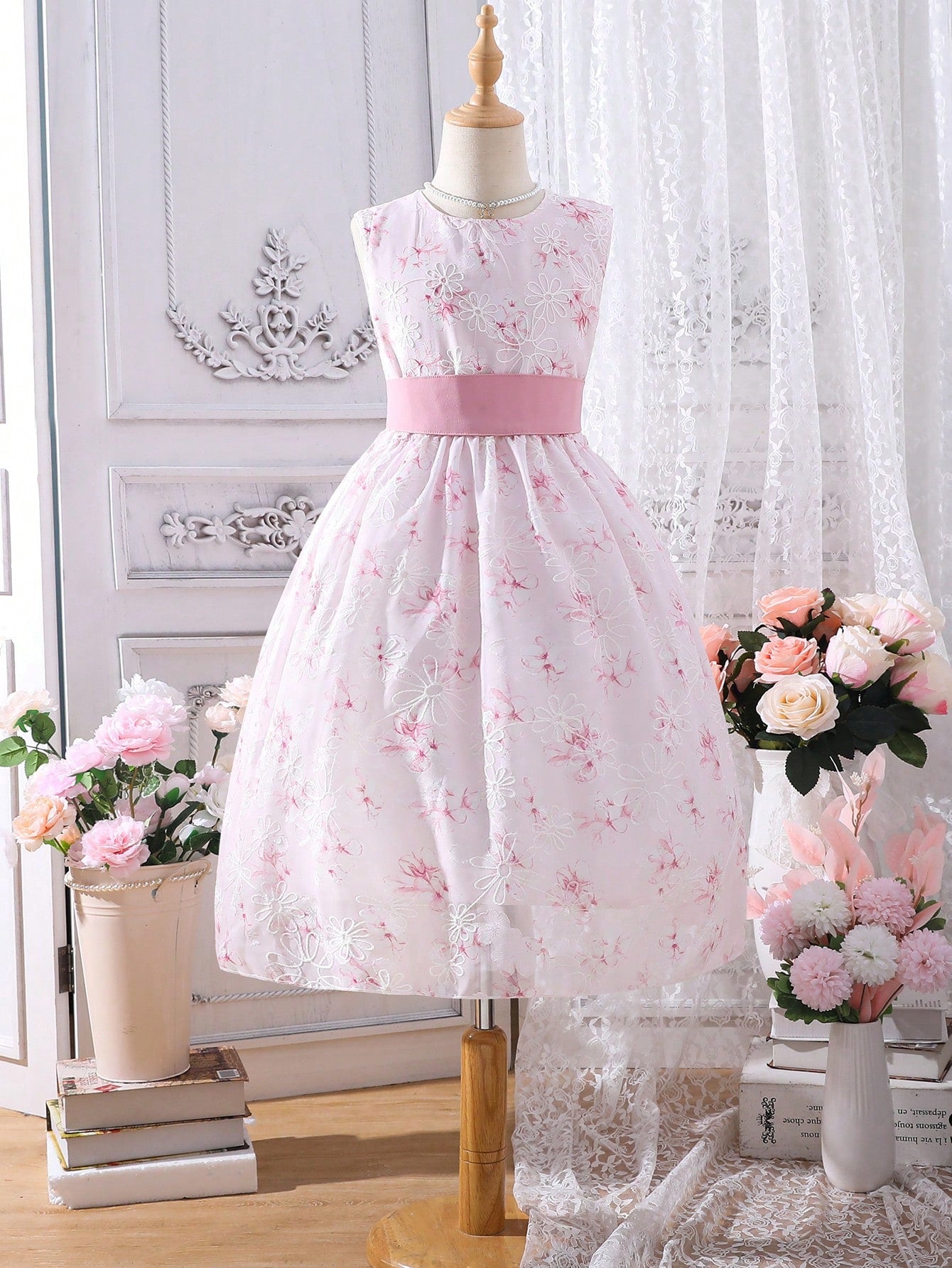 Girls Floral Embroidery Mesh Overlay Dress