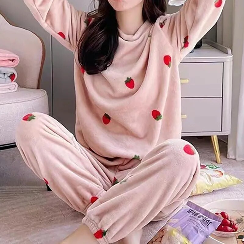 Women Strawberry Printed Cute Coral Velvet Set Thicken Warm Fleece Set Loose Tw