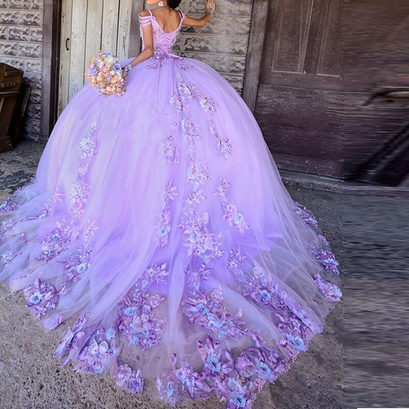 Lavender Princess Quinceanera Prom Dresses Lace Applqiues Sweet 16 Dress Court T