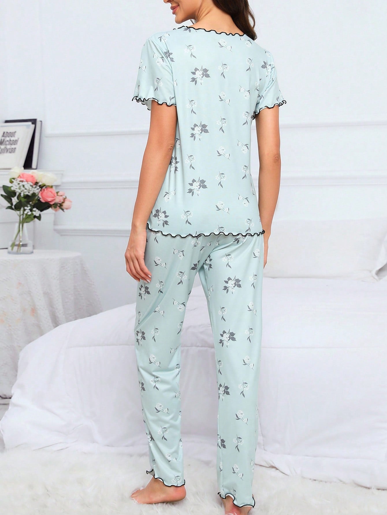 Floral Print Lettuce Trim Tee & Pants PJ Set