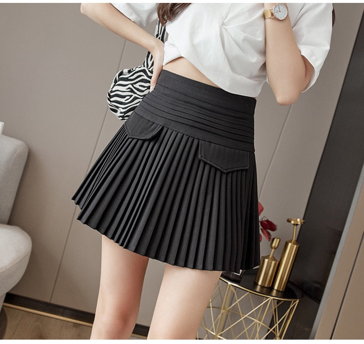 2022 White Pleated Skirts Gorgeous Casual Slim College Women High Waist Mini Metal Letter D A-Line Clubwear Korean Fashion Style