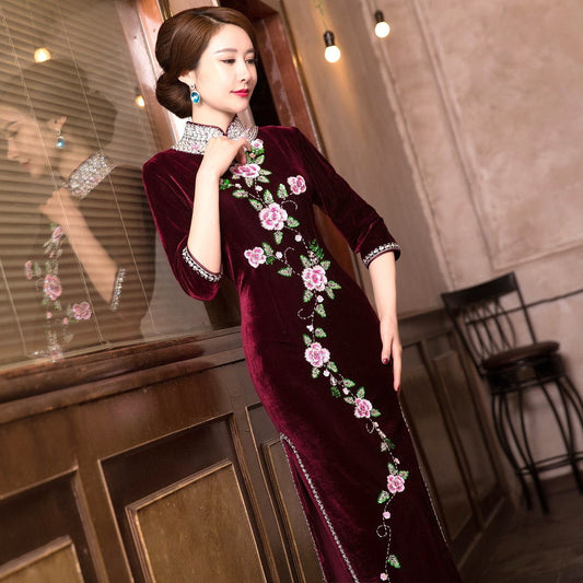 Long Green Pleuche Traditional Qipao Women's Chinese Cheongsams Velvet Vestido Oriental Sequins Embroider Dress Qi Pao Cheongsam