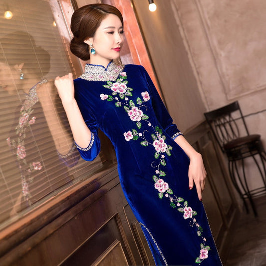 Long Green Pleuche Traditional Qipao Women's Chinese Cheongsams Velvet Vestido Oriental Sequins Embroider Dress Qi Pao Cheongsam