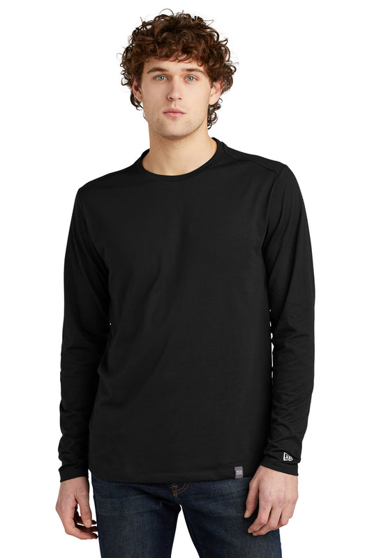 New Era ? Heritage Blend Long Sleeve Crew Tee. NEA102