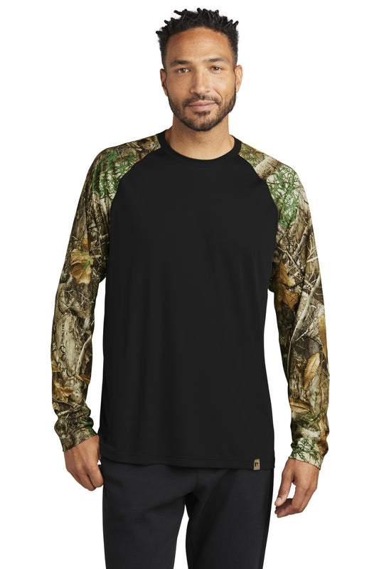 Russell Outdoorsâ„¢ RealtreeÂ® Colorblock Performance Long Sleeve Tee RU151LS