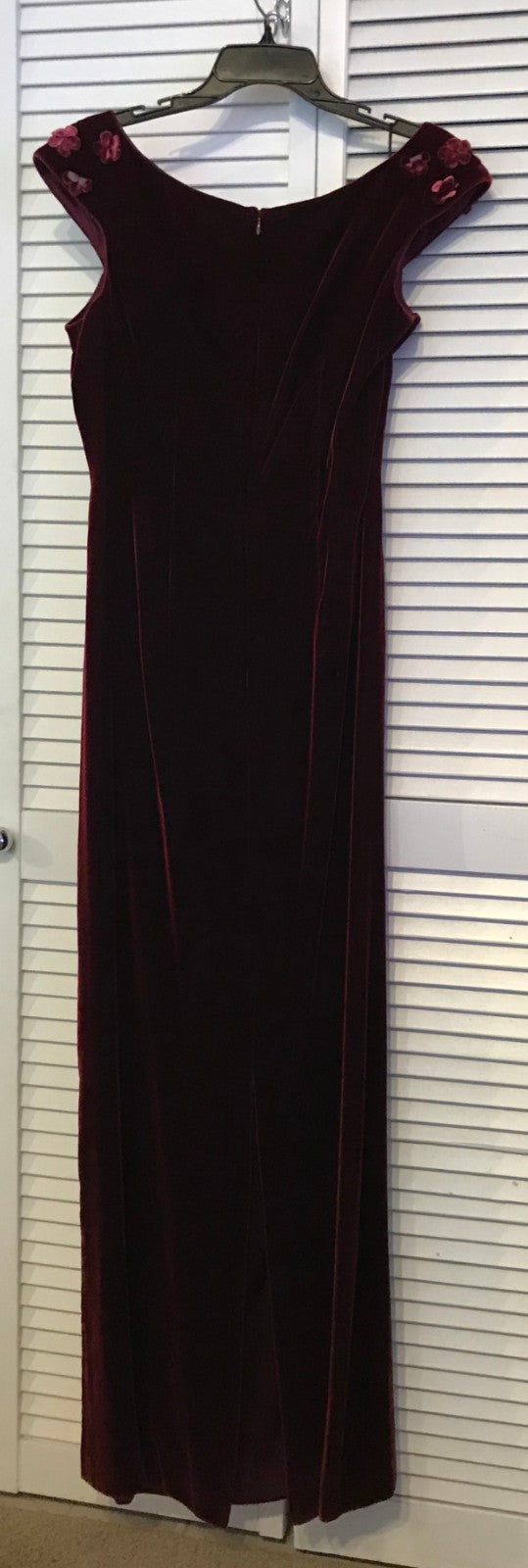 Watters & Watters/WToo Women Dress Velvet Maroon Size 10