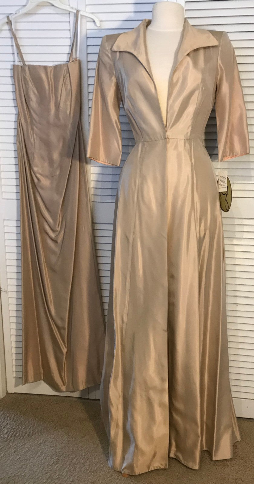 Watters & Watters Women Dress Suit Dress and Long Coat Crepe Beige Size 4